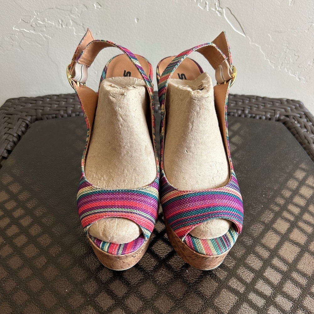 Soda Peep Toe Multicolor Stripe Wedge Slingback Sandals Size 6.5M
